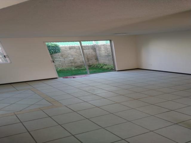 #AGL190RC - Casa para Renta en Cuautlancingo - PL