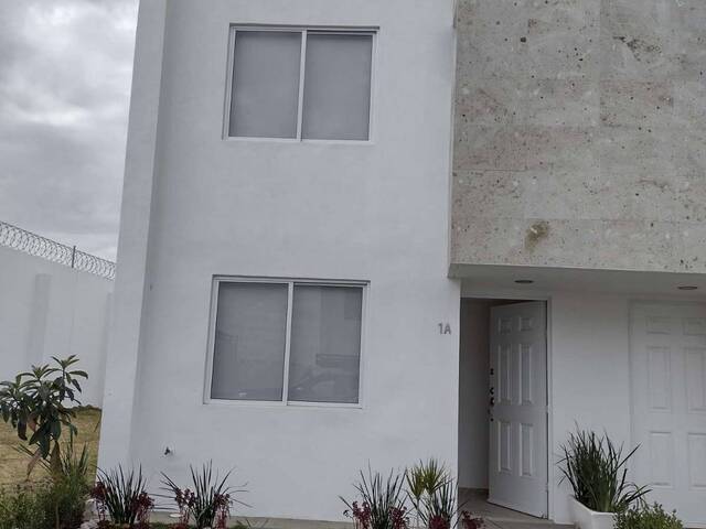 #AGL269CR - Casa para Renta en Puebla - PL - 2
